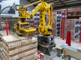 Producten_Klemmen-Tangen_Klem-Vierkant-Stapelen_robotklem vierkant stapelen